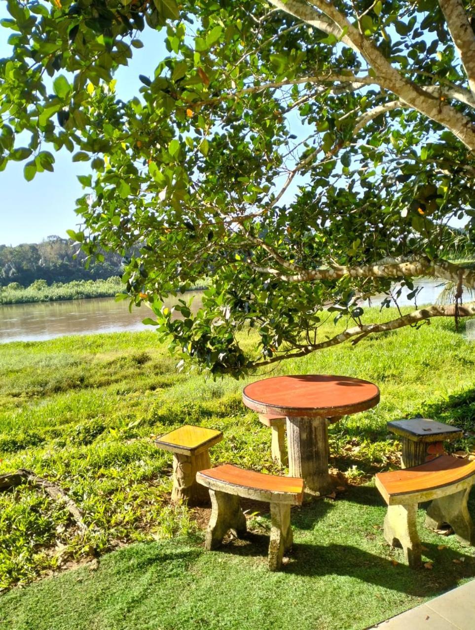 Resort D Rumah Bonda River View Kuala Kangsar Exteriör bild